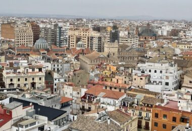 València avanza en vivienda pública y zonas verdes