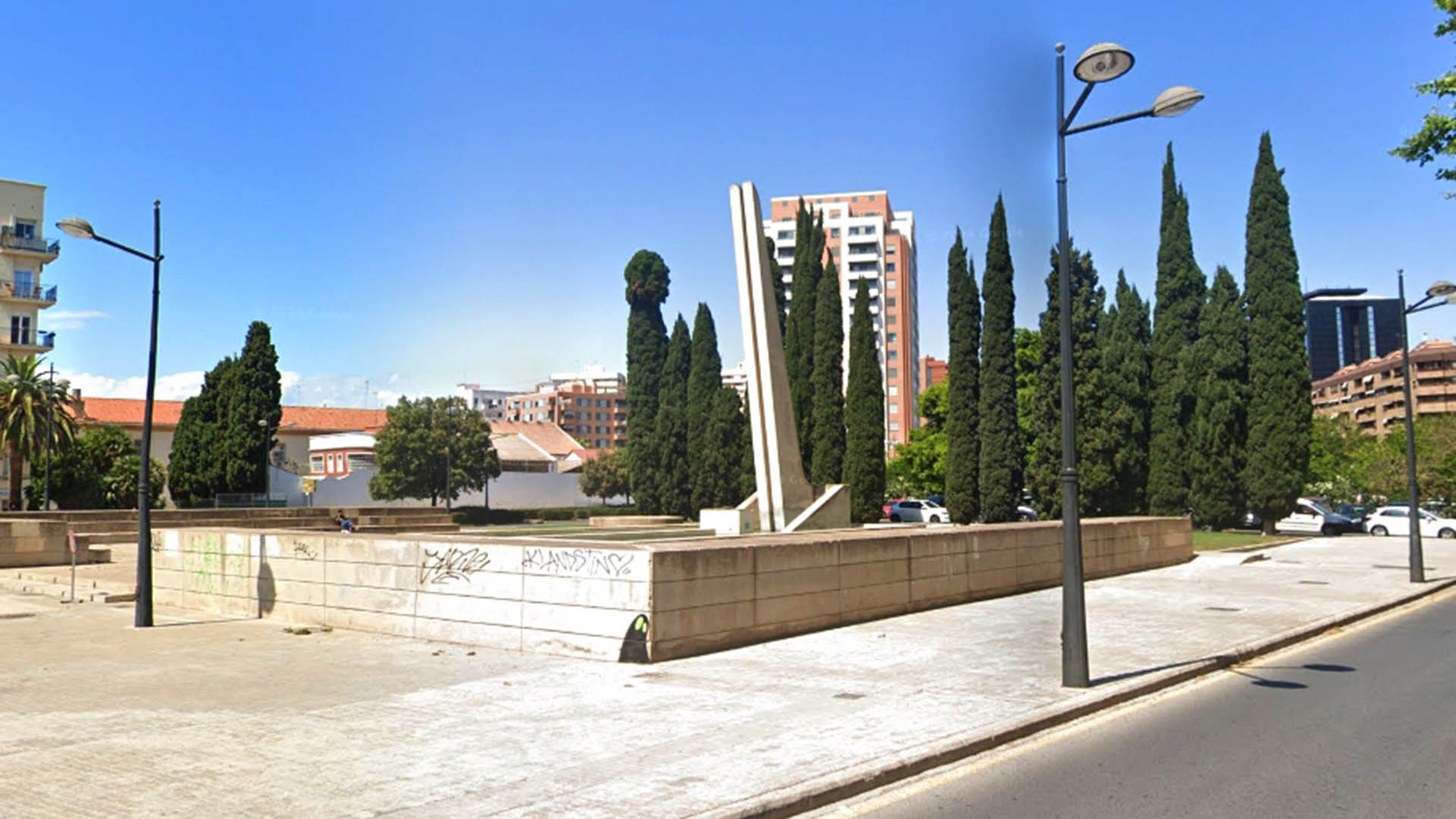 València rinde homenaje a las víctimas de las riadas