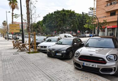 Movilidad duplica las plazas de estacionamiento de vehículos en la avenida de Baleares