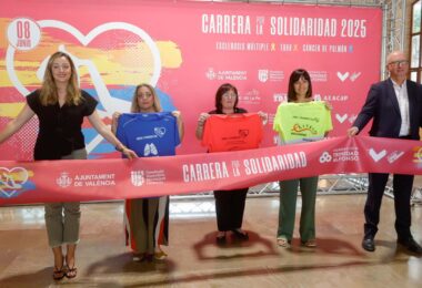 València crea una nueva cita deportiva con el estreno de la ‘Carrera por la Solidaridad’
