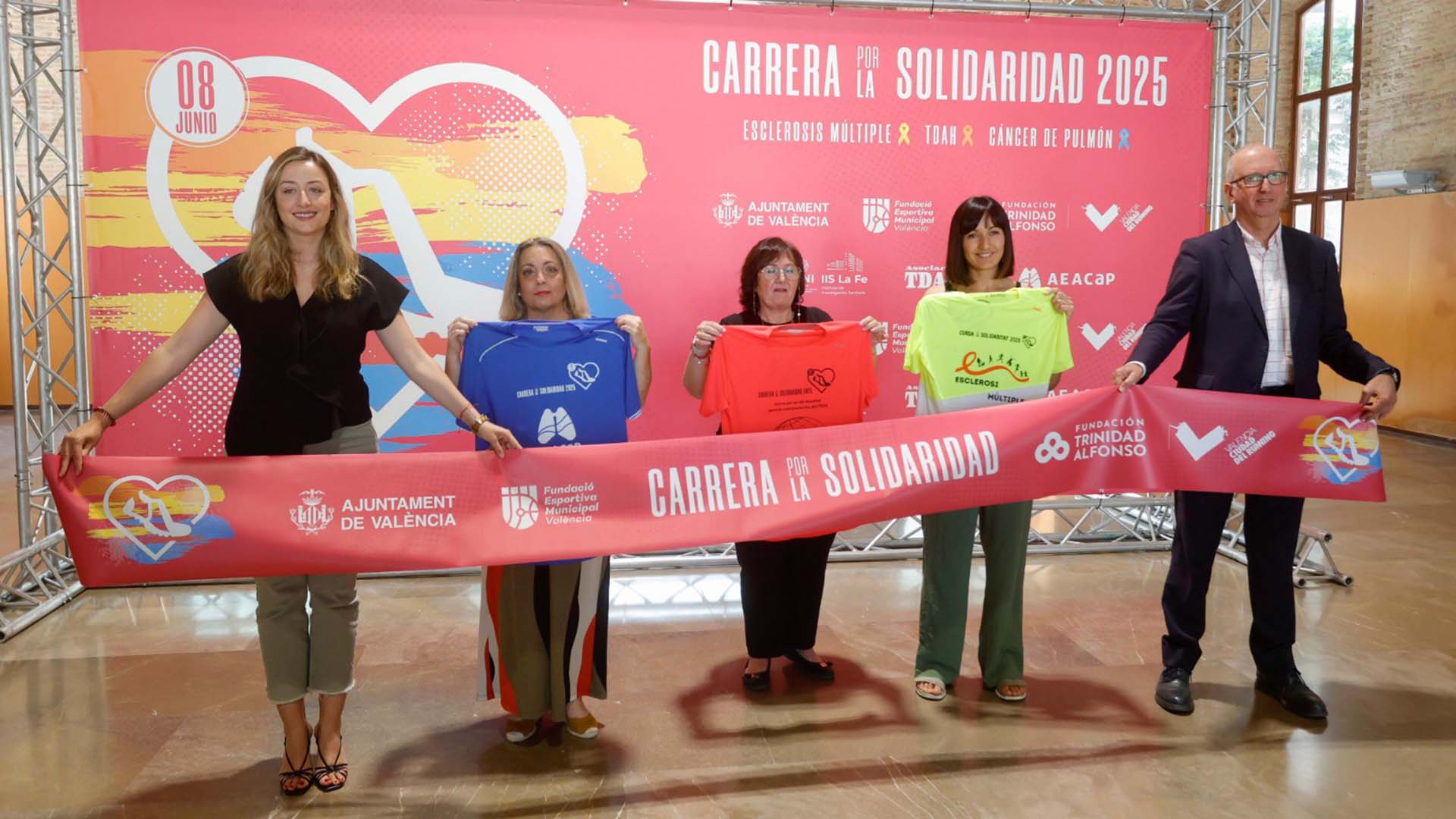 València crea una nueva cita deportiva con el estreno de la ‘Carrera por la Solidaridad’