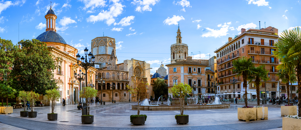 ir a vivir a valencia