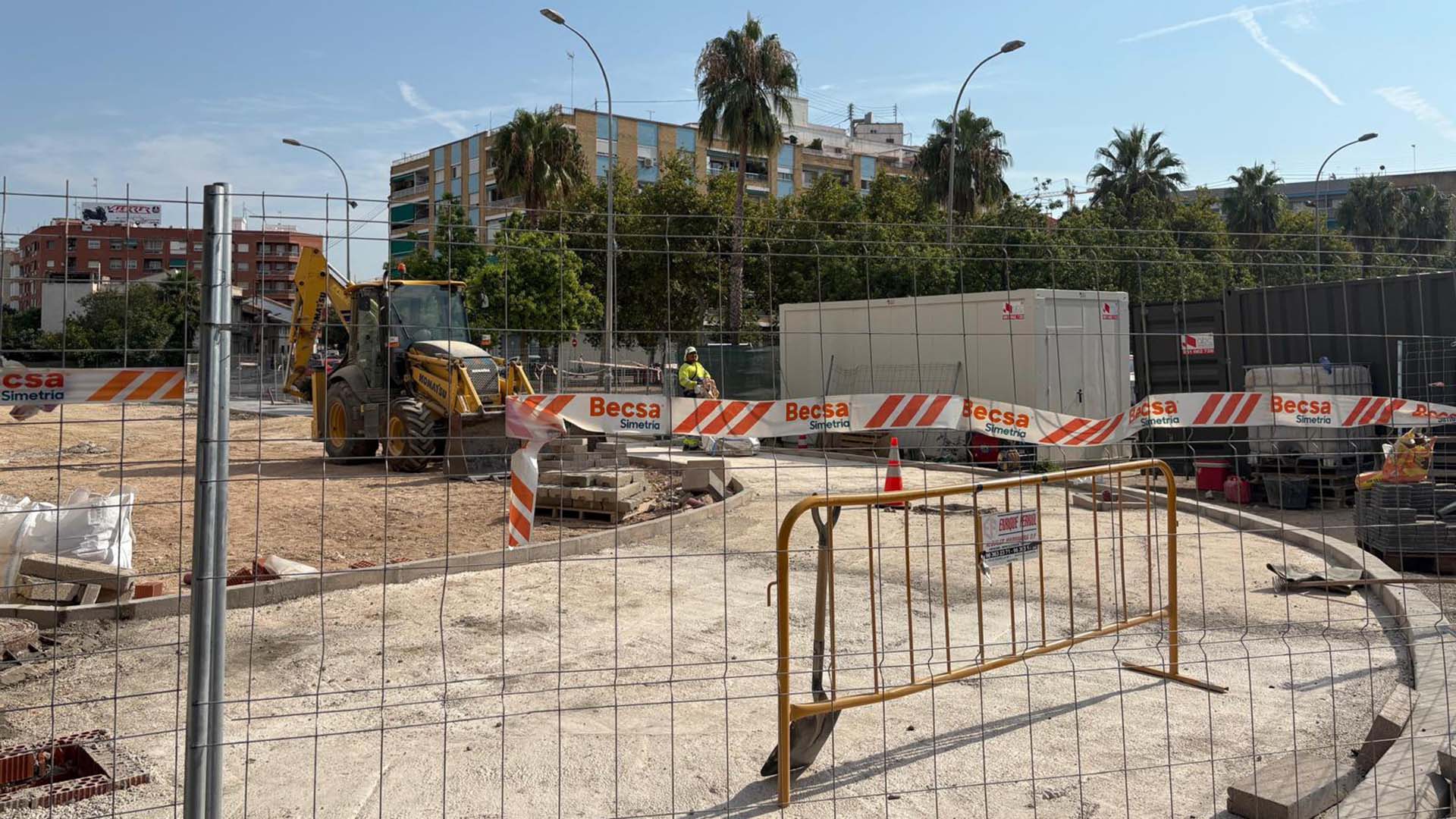 mejora del acceso peatonal al apeadero de la Font de Sant Lluís